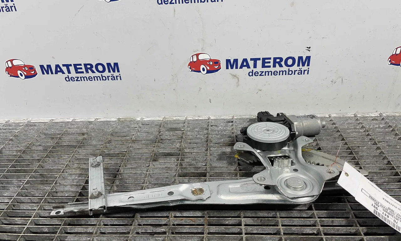 MACARA USA SPATE STANGA MITSUBISHI ASX 2010-2015