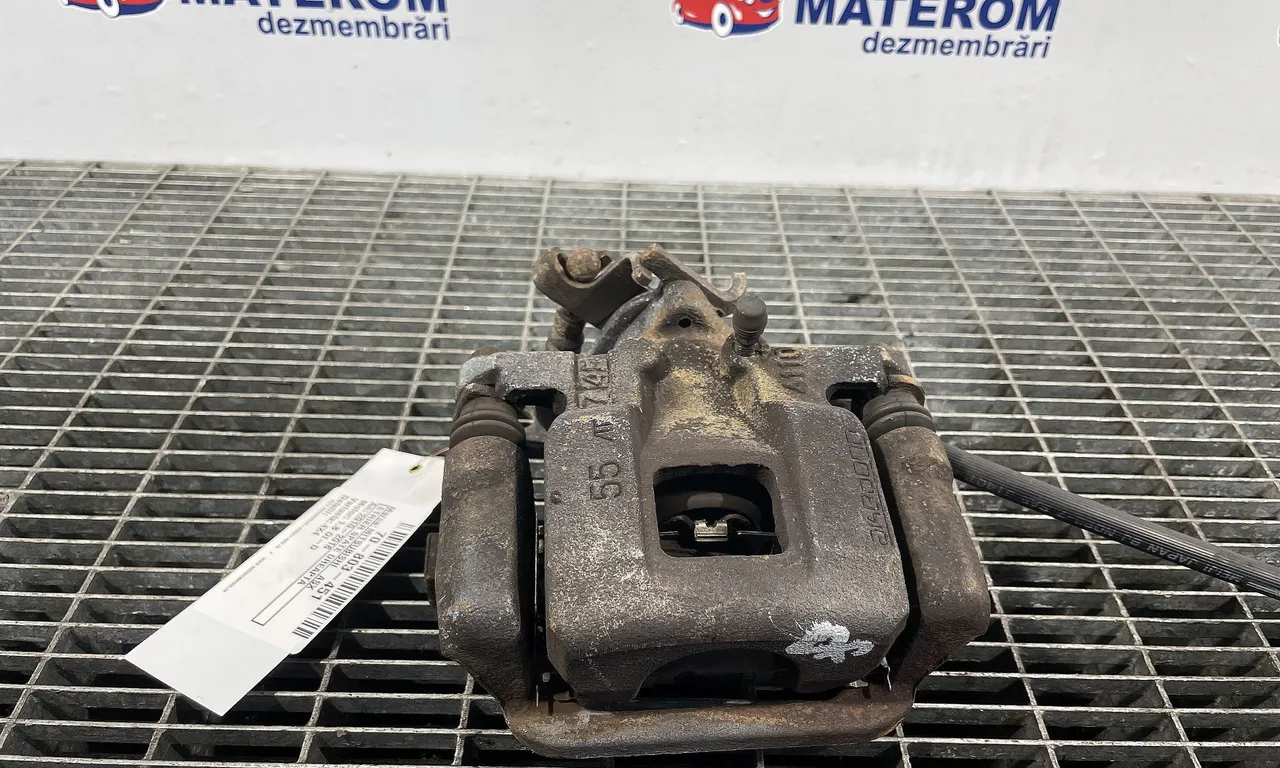 ETRIER SPATE DREAPTA MITSUBISHI ASX 2009-2016