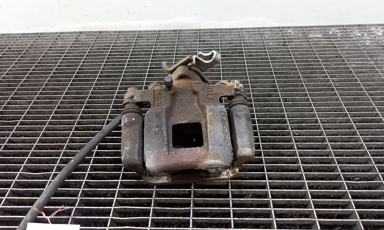 ETRIER SPATE STANGA MITSUBISHI ASX 2009-2016