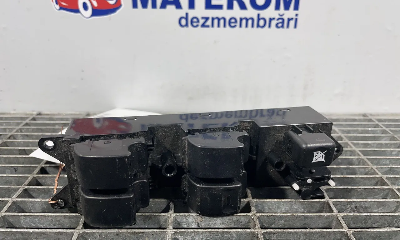 INTRERUPATOR GEAMURI MITSUBISHI ASX 2009-2016
