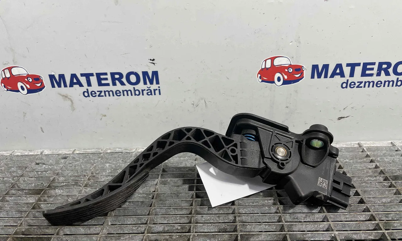PEDALA ACCELERATIE MITSUBISHI ASX 2009-2015