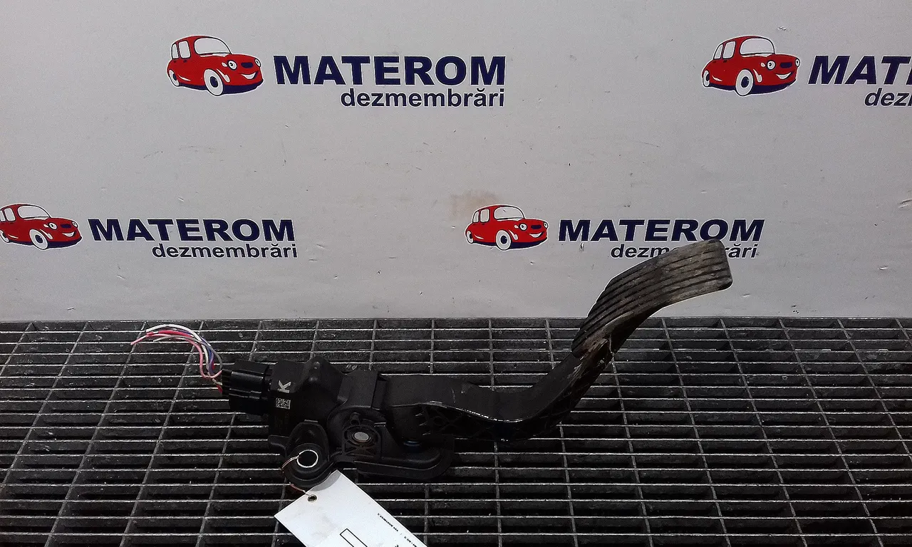 PEDALA ACCELERATIE MITSUBISHI ASX 2009-2016
