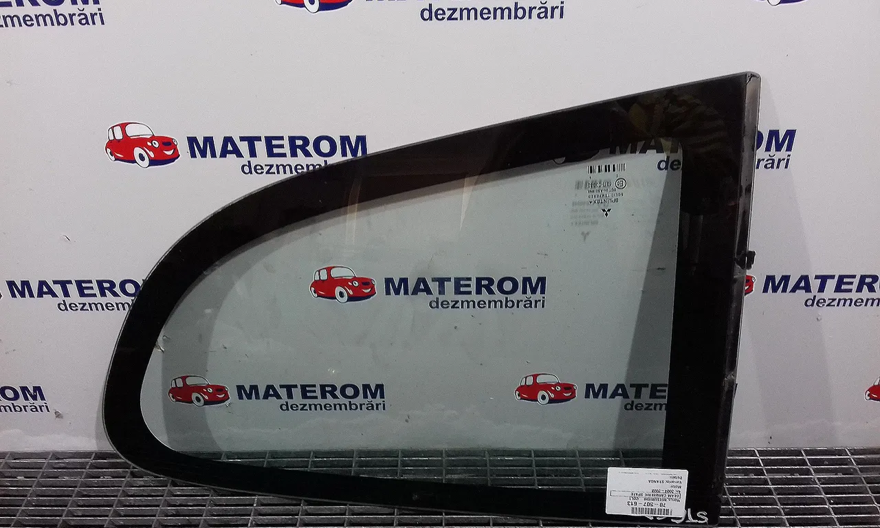 GEAM CAROSERIE SPATE STANGA MITSUBISHI COLT VI 2002-2012