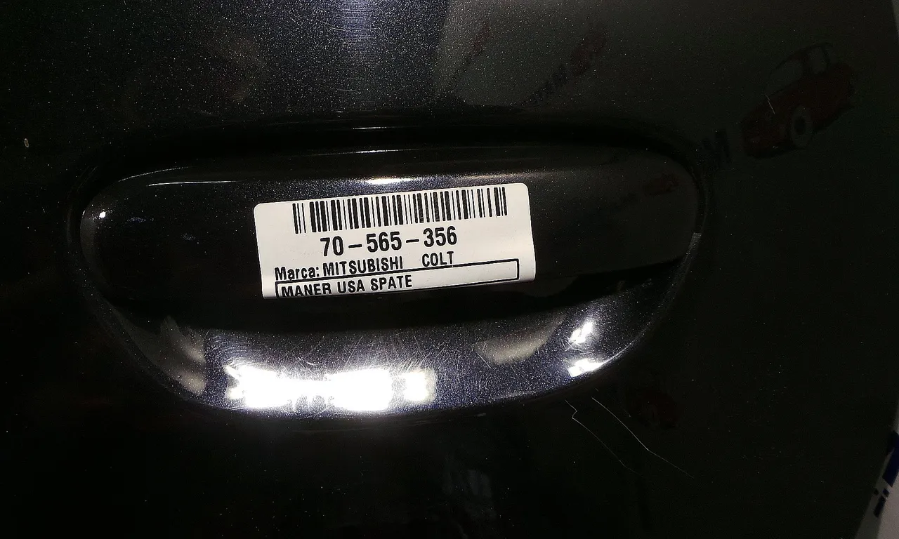 MANER USA SPATE STANGA MITSUBISHI COLT VI 2002-2012