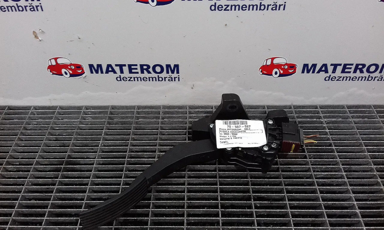 PEDALA ACCELERATIE MITSUBISHI COLT VI 2002-2012