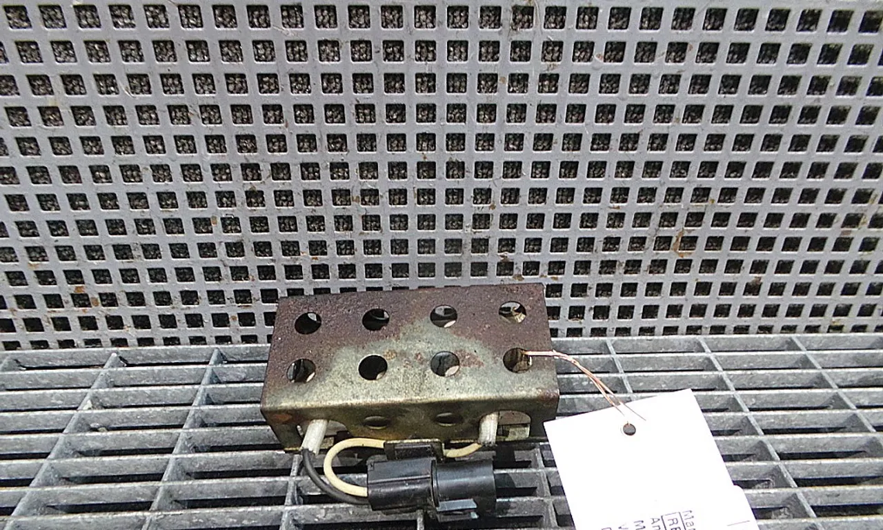 RELEU VENTILATOR CLIMA MITSUBISHI L200 1996-2006