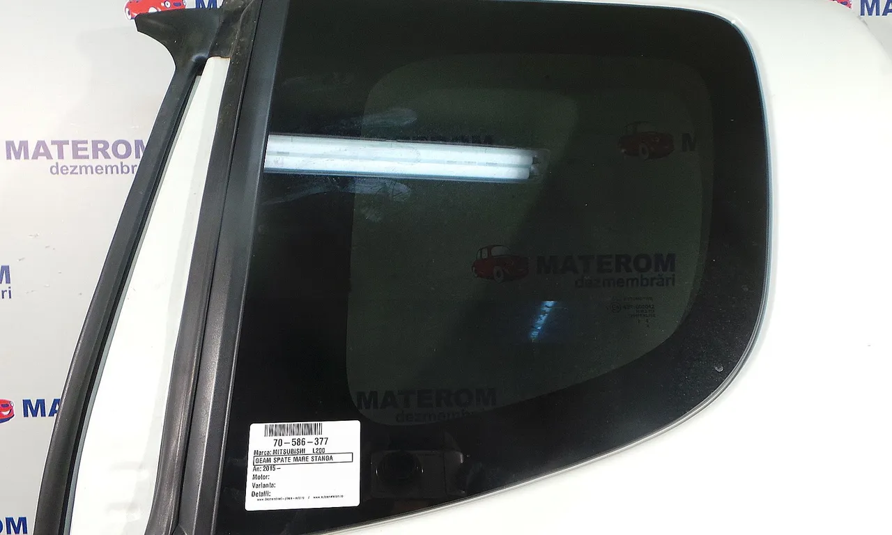 GEAM SPATE MARE STANGA MITSUBISHI L200 2015-2019