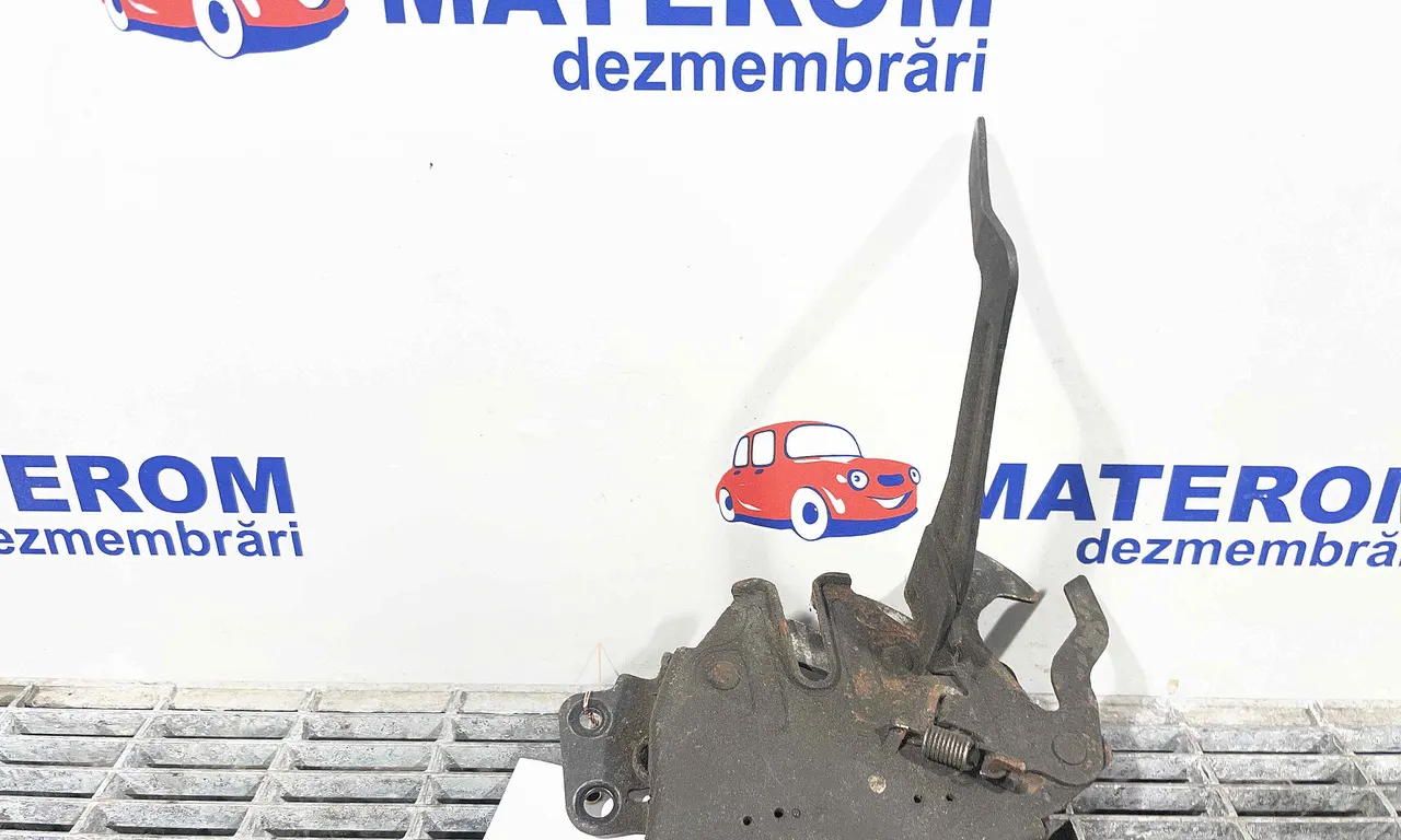 INCUIETOARE CAPOTA FATA MITSUBISHI L200 2015-2019