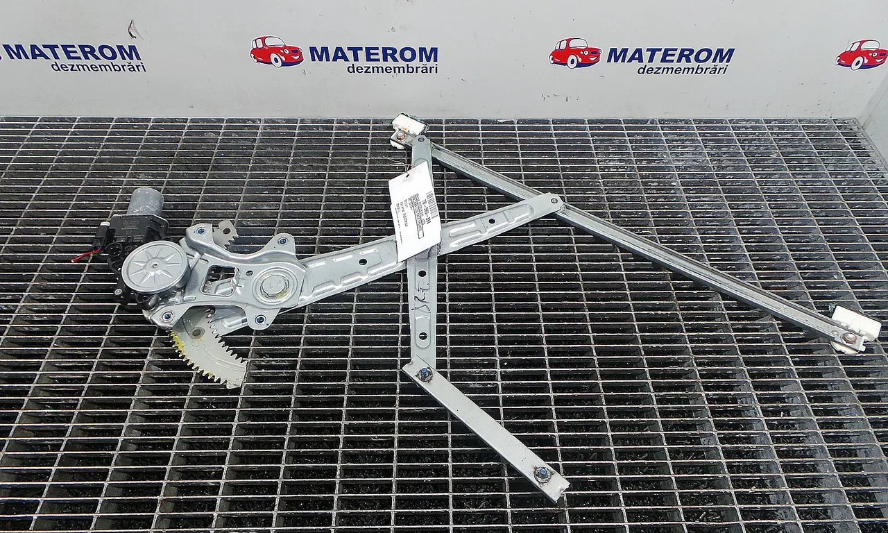 MACARA USA FATA DREAPTA MITSUBISHI L200 2015-2019