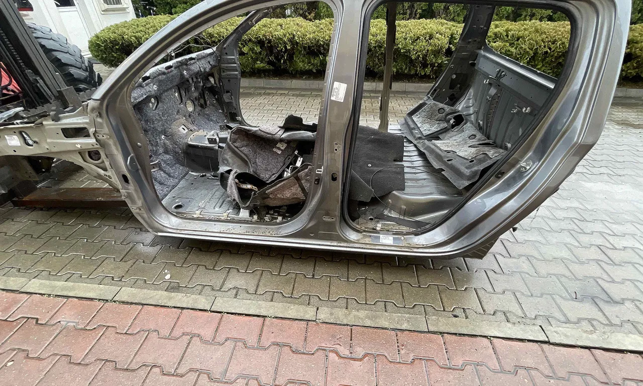 PRAG STANGA MITSUBISHI L200 2015-2019
