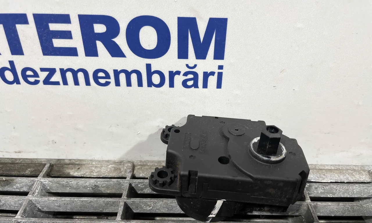 MOTORAS CLAPETA INCALZIRE MITSUBISHI L200 2015-2019