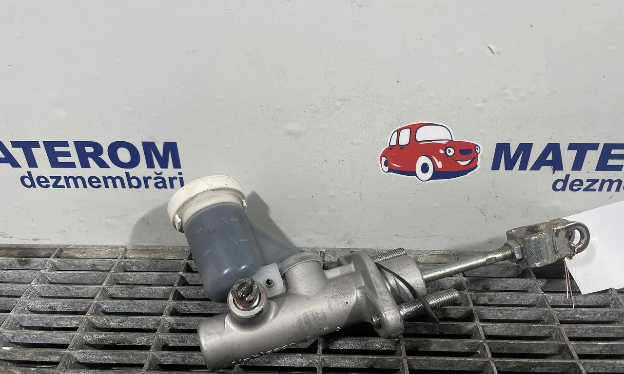 POMPA AMBREIAJ MITSUBISHI L200 2015-2019