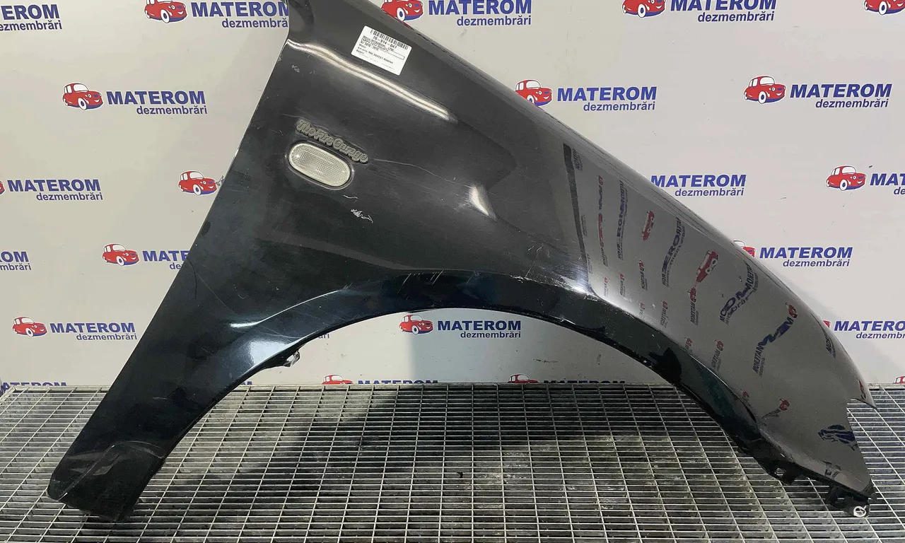 ARIPA FATA DREAPTA MITSUBISHI L200 / TRITON 2004-2018