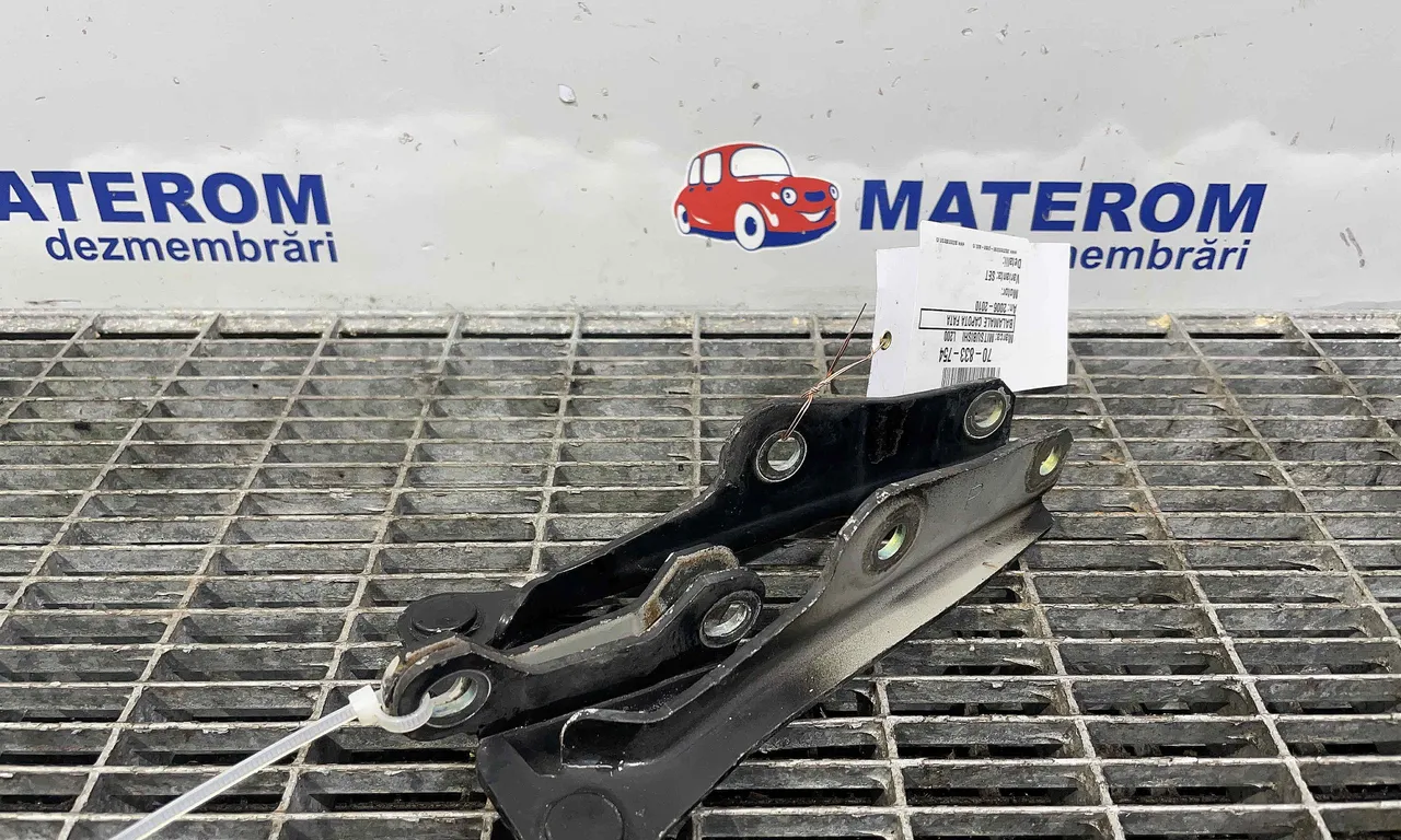 BALAMALE CAPOTA FATA MITSUBISHI L200 / TRITON 2004-2018