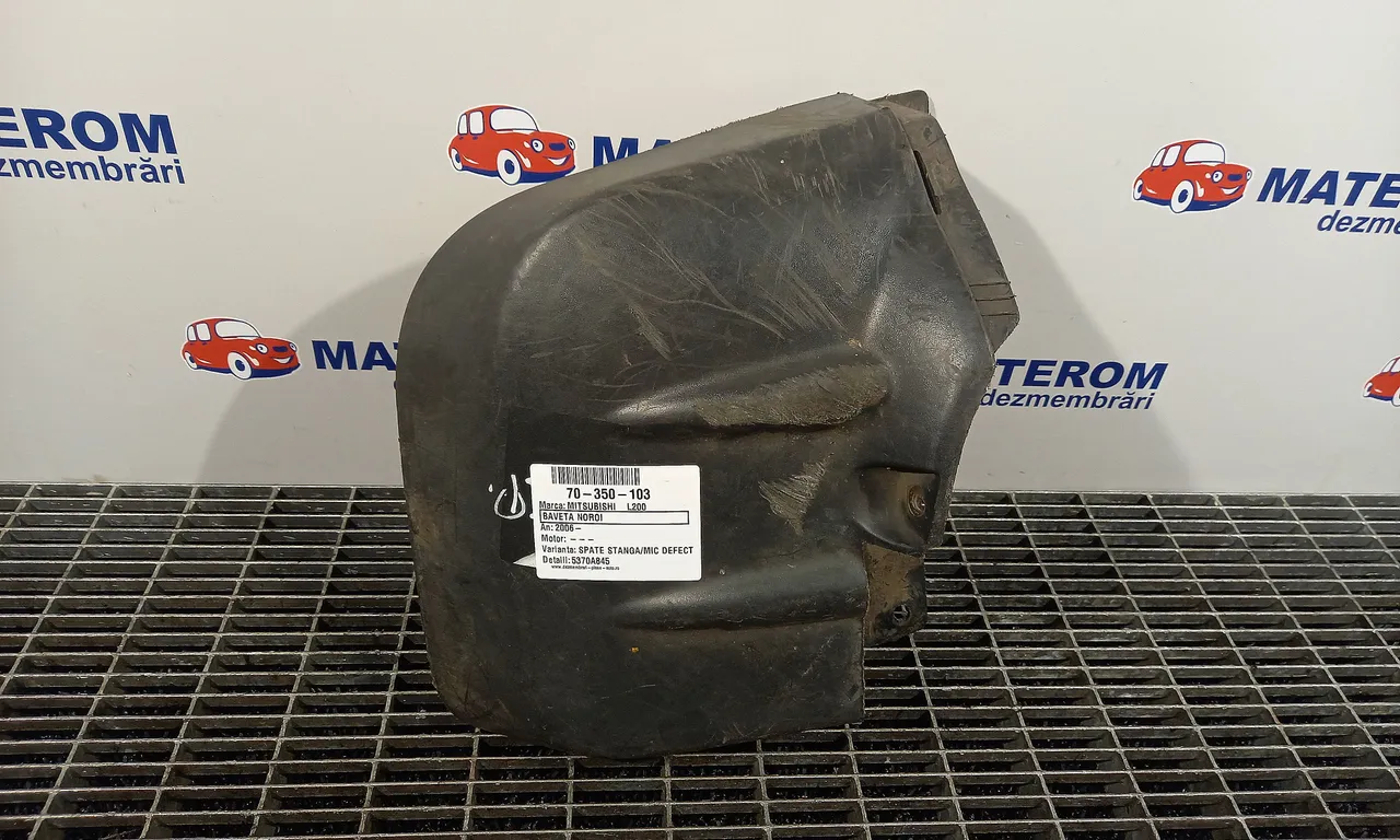 BAVETA NOROI MITSUBISHI L200 / TRITON 2006-2015