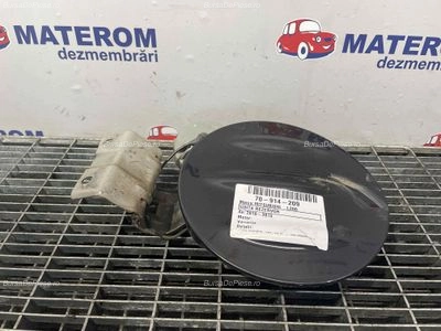 USITA REZERVOR MITSUBISHI L200 / TRITON 2.5 2004-2018 oe 5940A031, vedere frontata USITA REZERVOR MITSUBISHI L200 / TRITON 2.5 2004-2018 oe 5940A031, vedere frontata