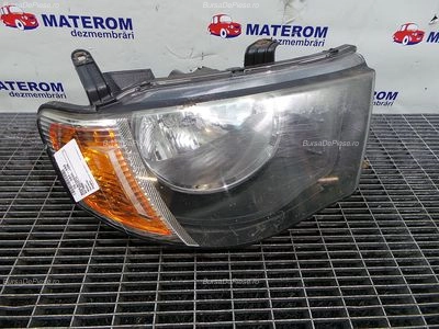 FAR DREAPTA MITSUBISHI L200 / TRITON 2.5 2004-2018 oe 8301A692, vedere frontata FAR DREAPTA MITSUBISHI L200 / TRITON 2.5 2004-2018 oe 8301A692, vedere frontata