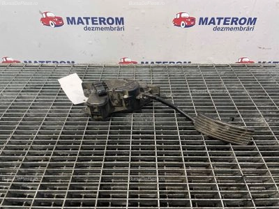 PEDALA ACCELERATIE MITSUBISHI L200 / TRITON 2.5 2004-2018 oe MR992932, vedere frontata
