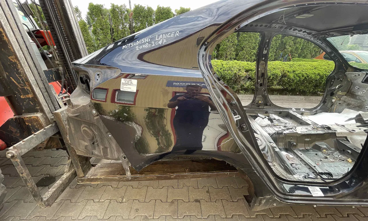 ARIPA SPATE DREAPTA MITSUBISHI LANCER VIII 2007-2017