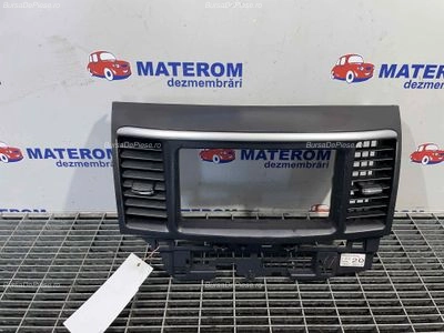 GRILA BORD MITSUBISHI LANCER VIII 2.0 2007-2017 oe 8002B680XA, vedere frontata