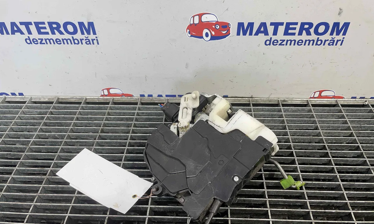 INCUIETOARE USA SPATE STANGA MITSUBISHI LANCER VIII 2007-2017