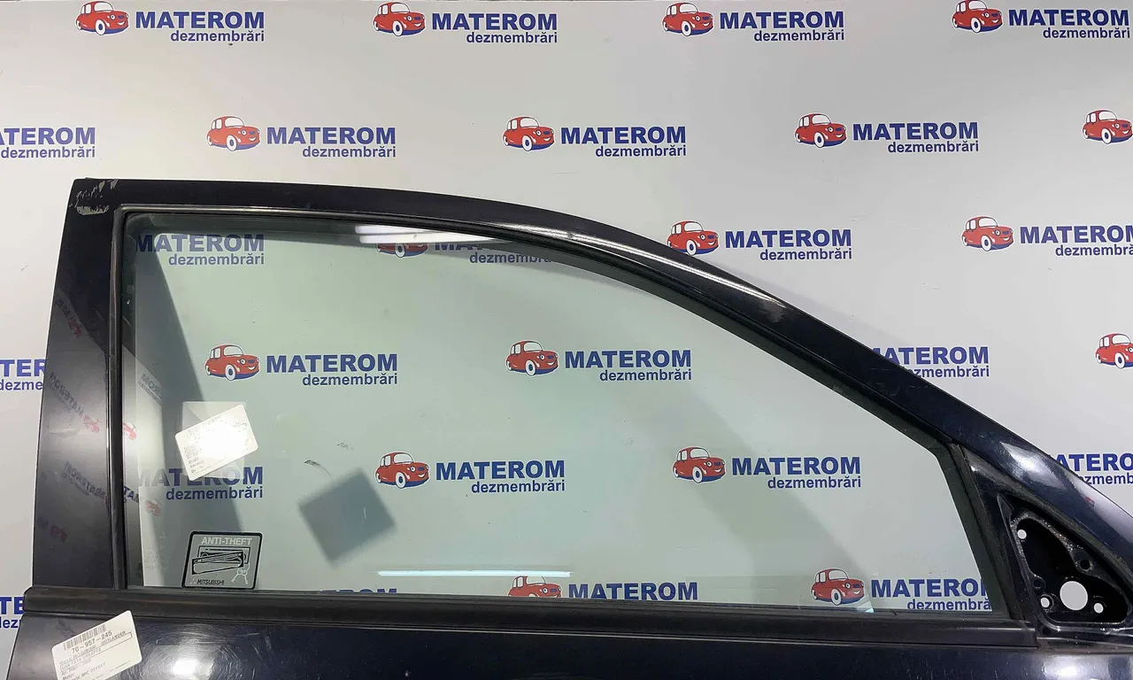 GEAM FATA DREAPTA MITSUBISHI OUTLANDER I 2001-2008