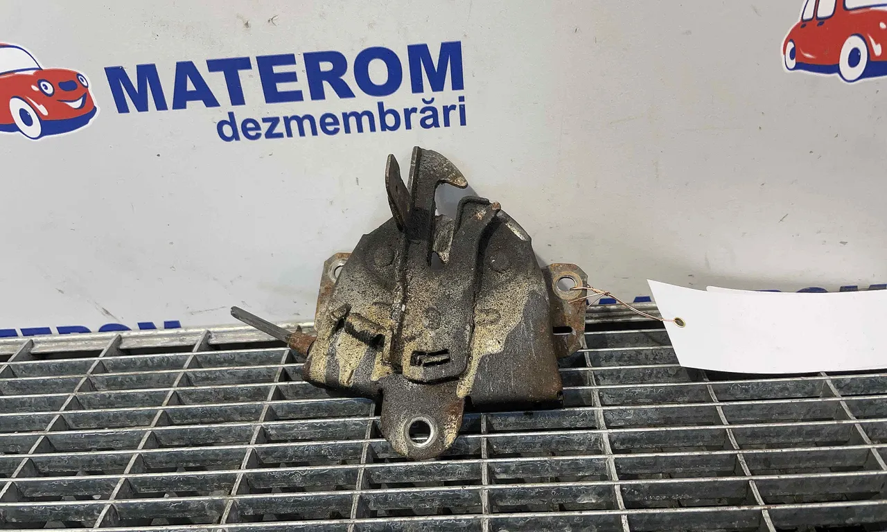 INCUIETOARE CAPOTA FATA MITSUBISHI OUTLANDER I 2001-2008