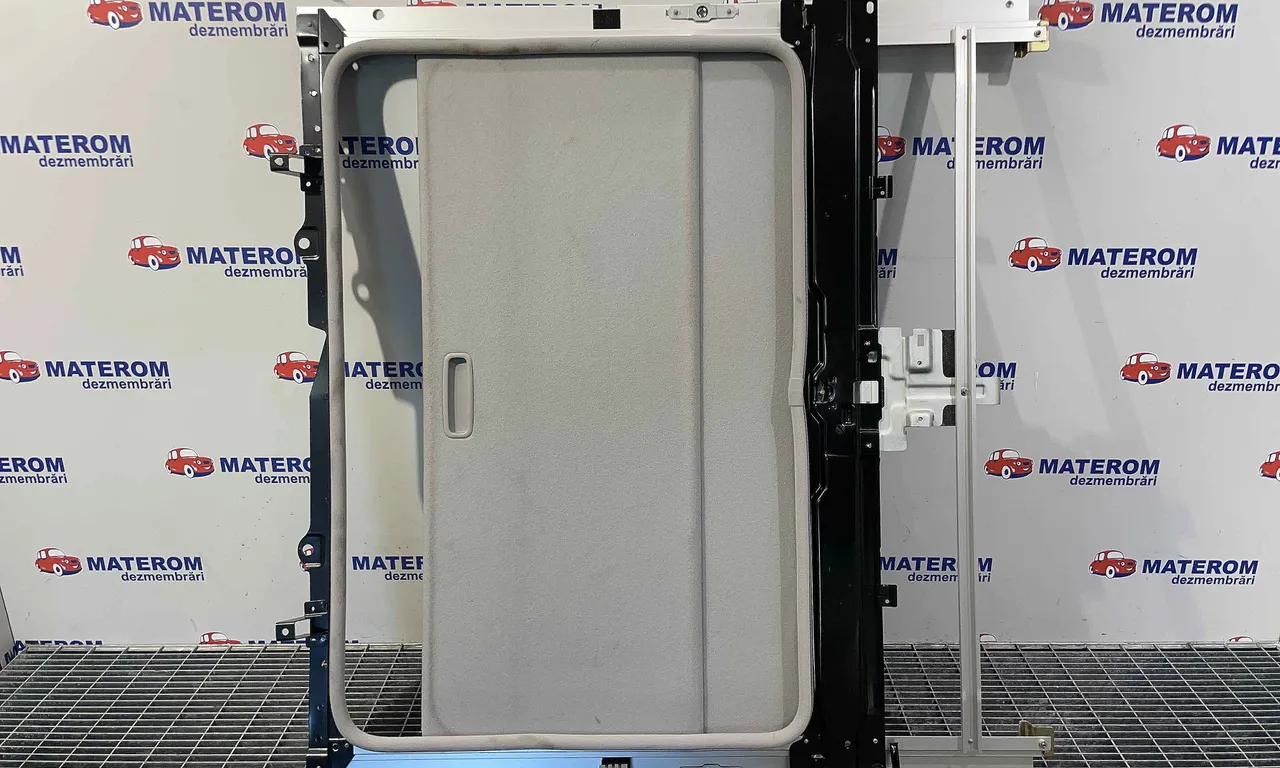 TRAPA MITSUBISHI OUTLANDER I 2001-2008