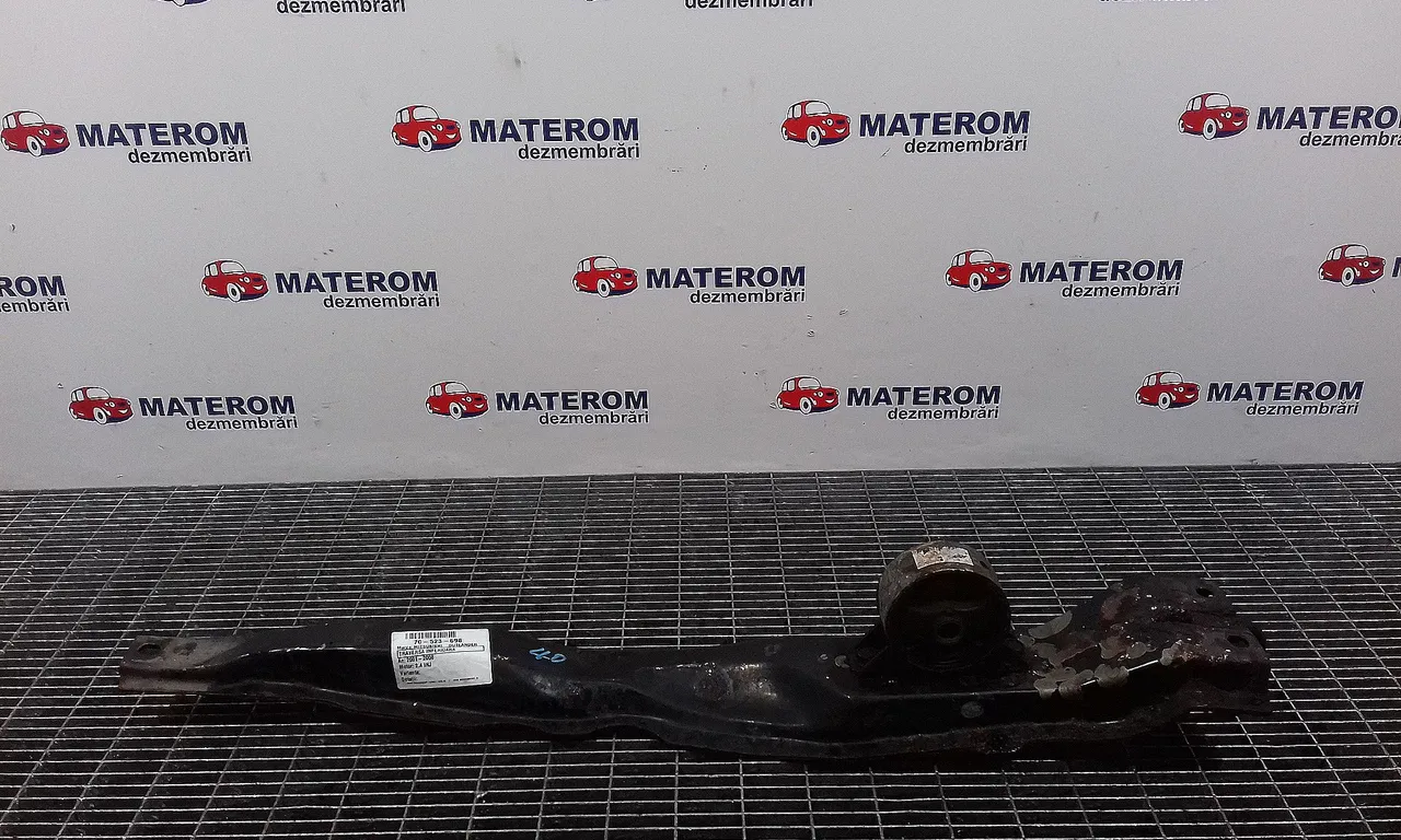 TRAVERSA INFERIOARA MITSUBISHI OUTLANDER I 2001-2008