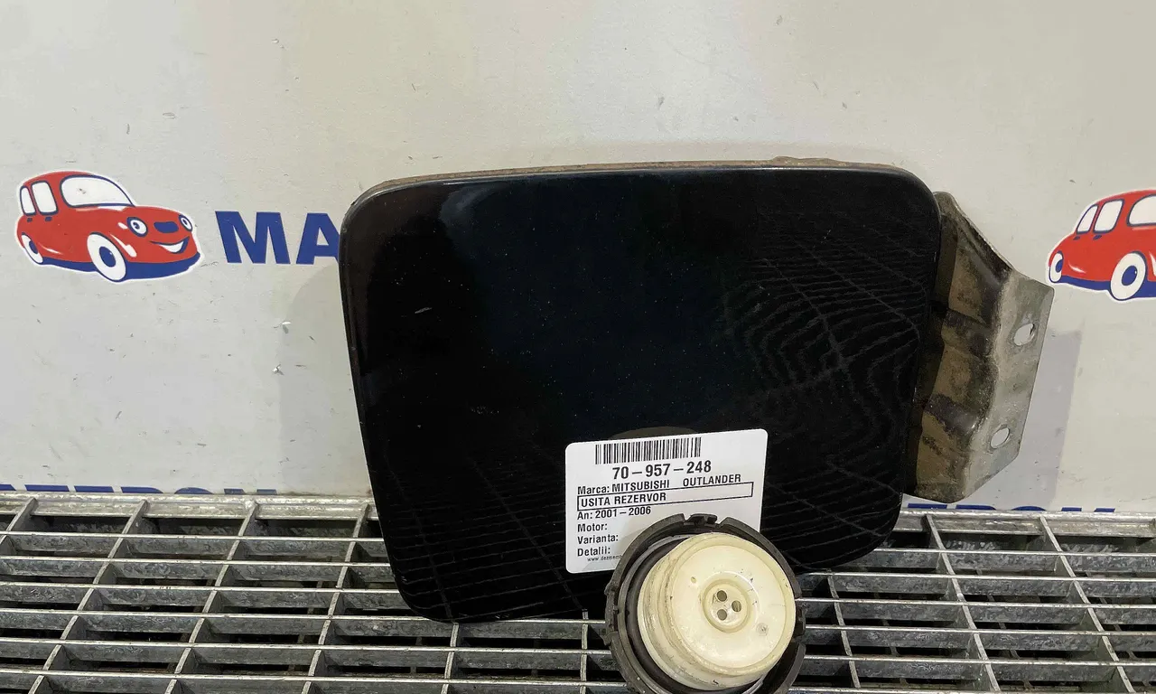 USITA REZERVOR MITSUBISHI OUTLANDER I 2001-2008