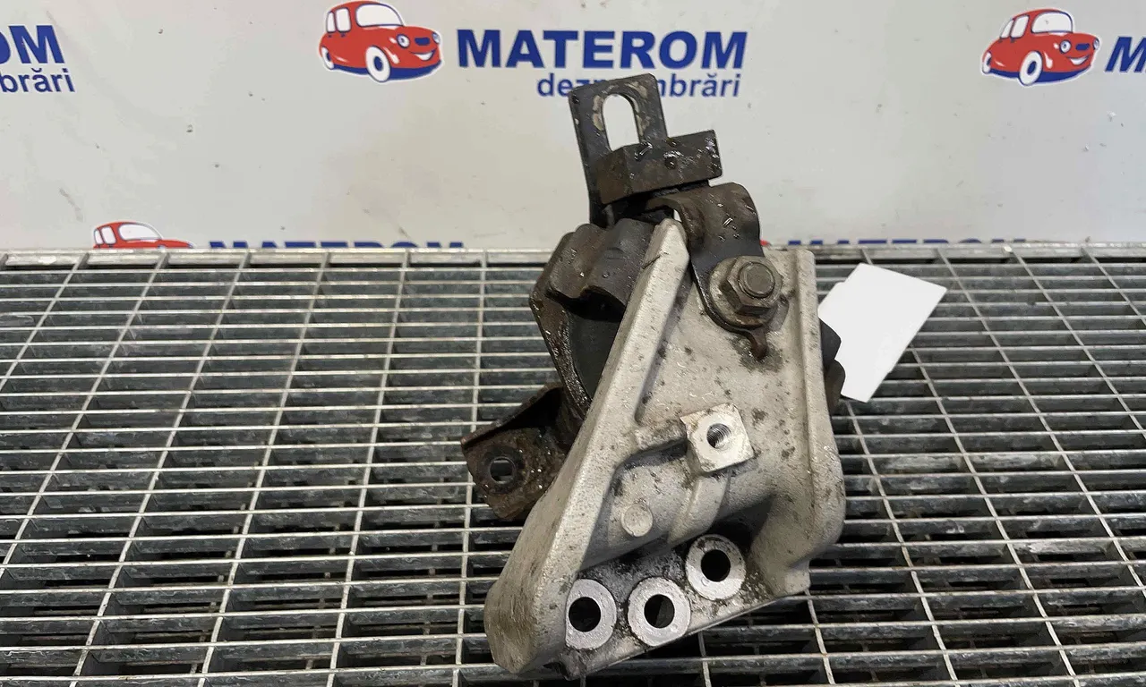 TAMPON MOTOR MITSUBISHI OUTLANDER I 2001-2008