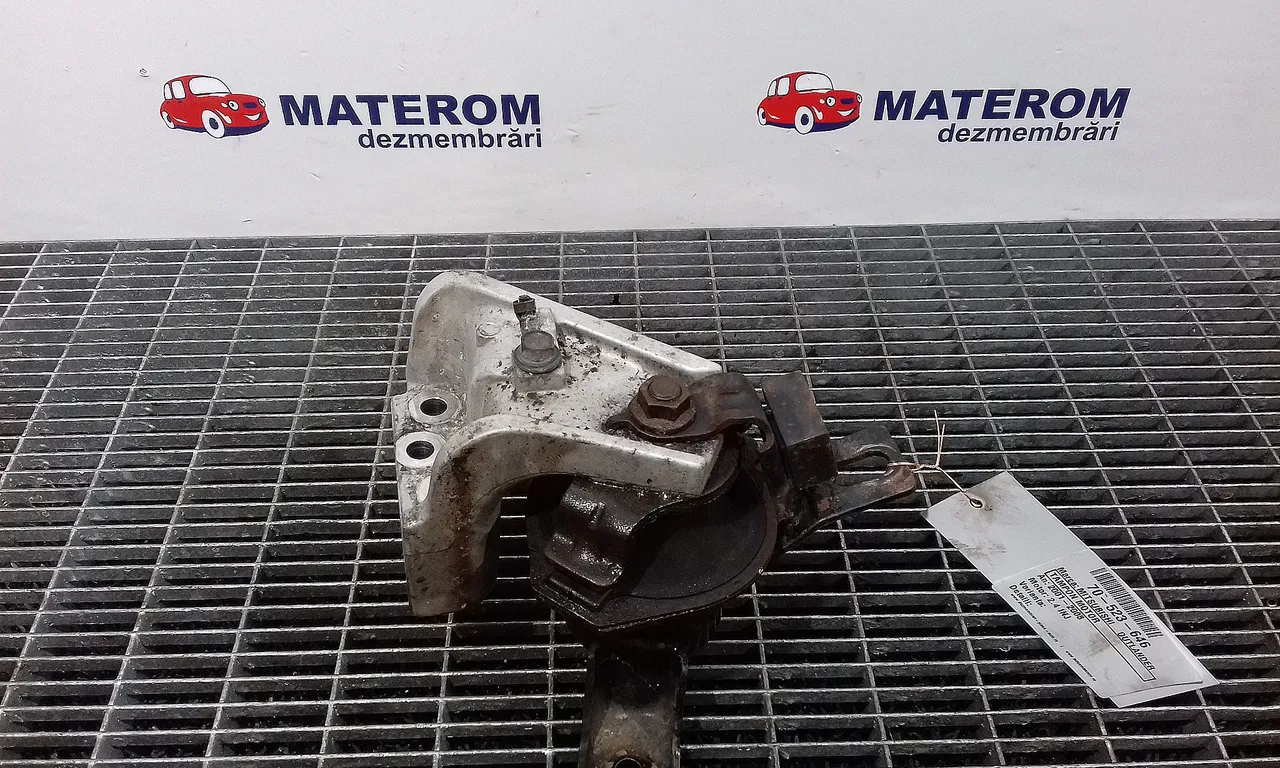 TAMPON MOTOR MITSUBISHI OUTLANDER I 2001-2008