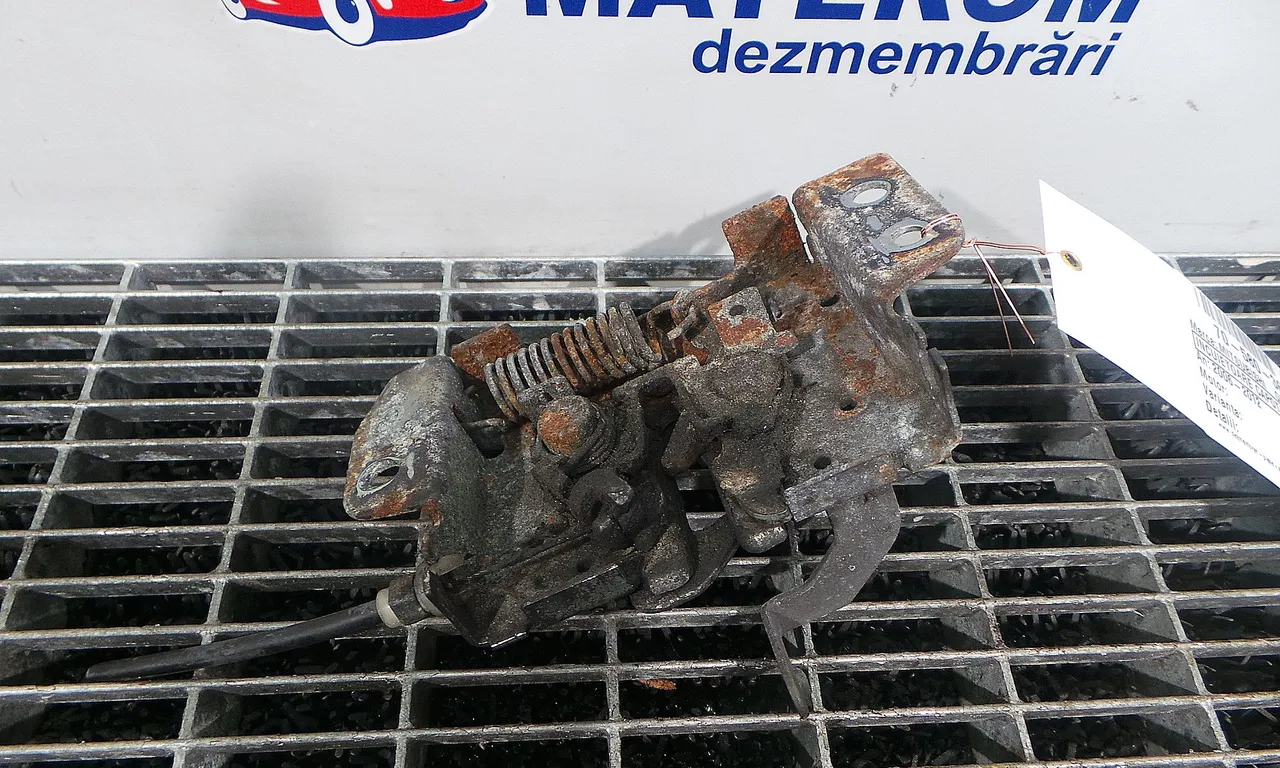 INCUIETOARE CAPOTA FATA MITSUBISHI OUTLANDER II 2005-2012