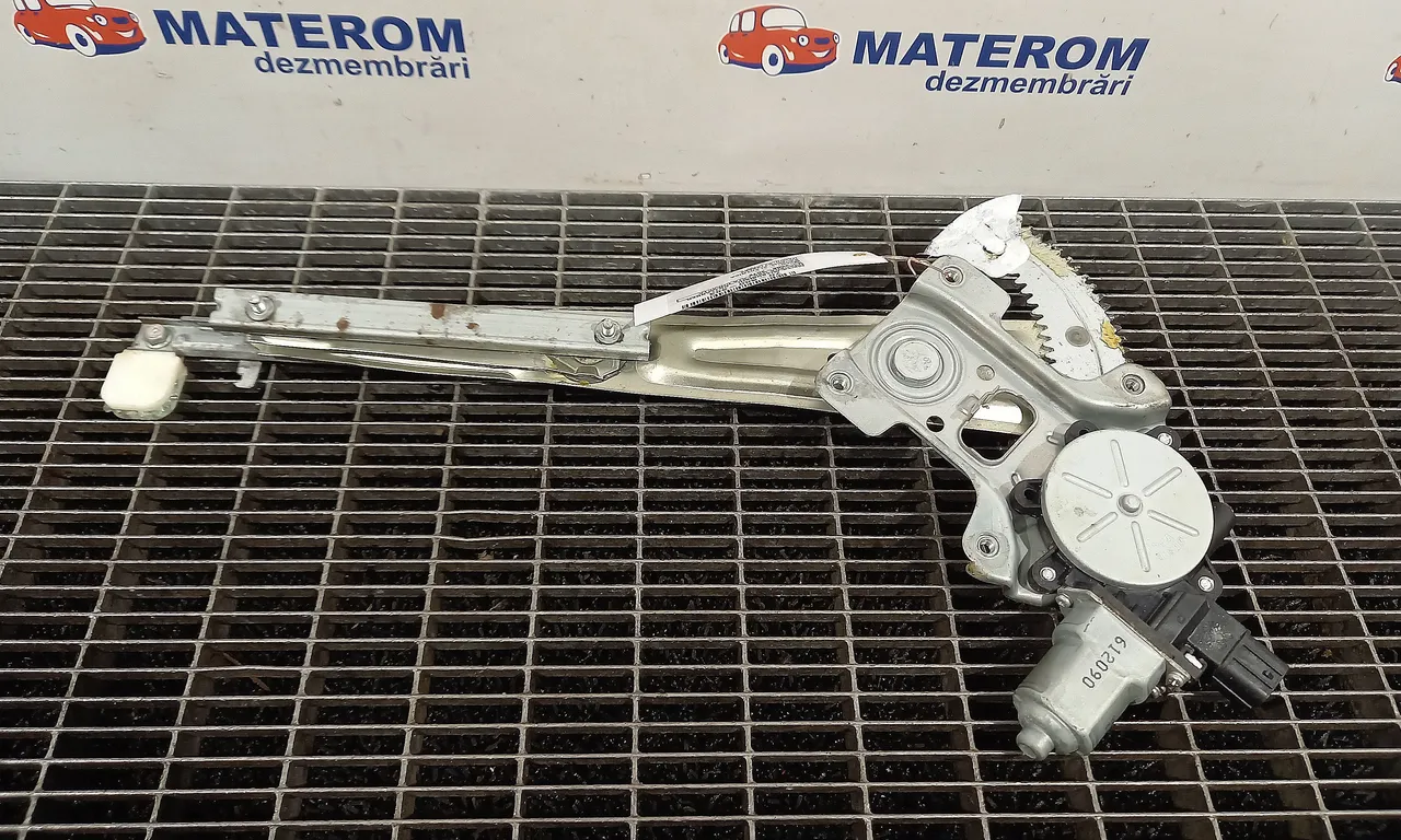 MACARA USA FATA DREAPTA MITSUBISHI OUTLANDER II 2005-2012