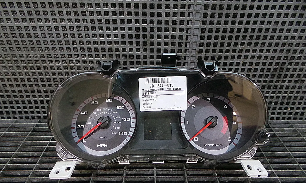 CEAS BORD MITSUBISHI OUTLANDER II 2005-2012