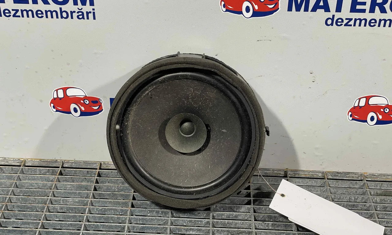 DIFUZOR AUDIO MITSUBISHI OUTLANDER II 2005-2012