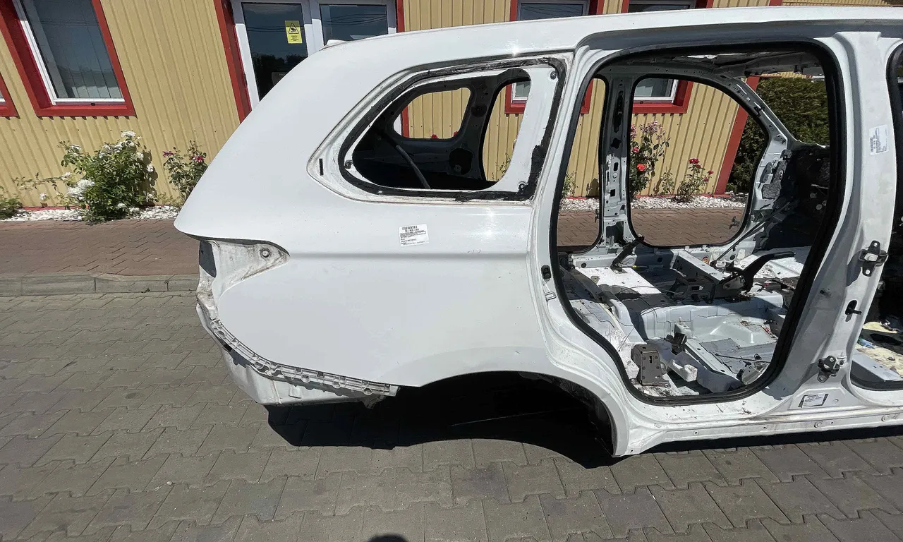 ARIPA SPATE DREAPTA MITSUBISHI OUTLANDER III 2010-2022