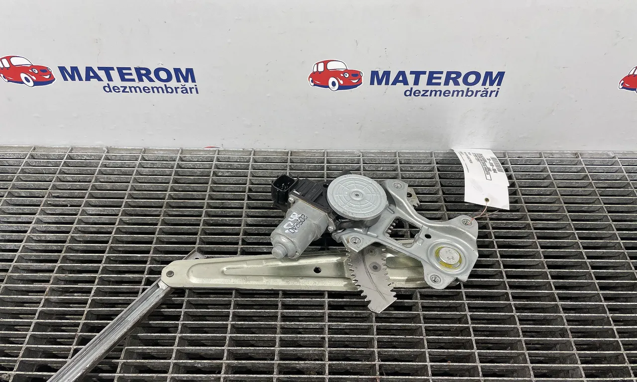 MACARA USA SPATE DREAPTA NISSAN JUKE 2010-2019