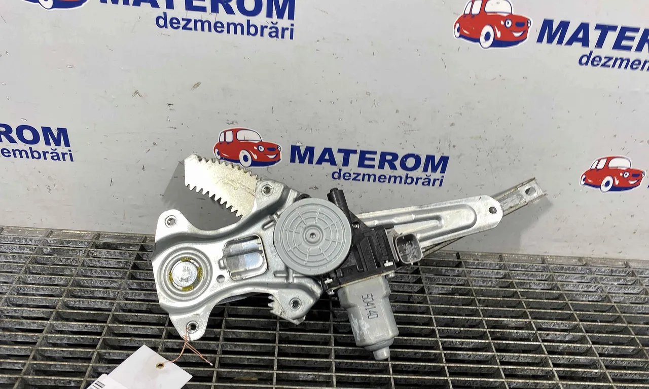 MACARA USA SPATE STANGA NISSAN JUKE 2010-2019