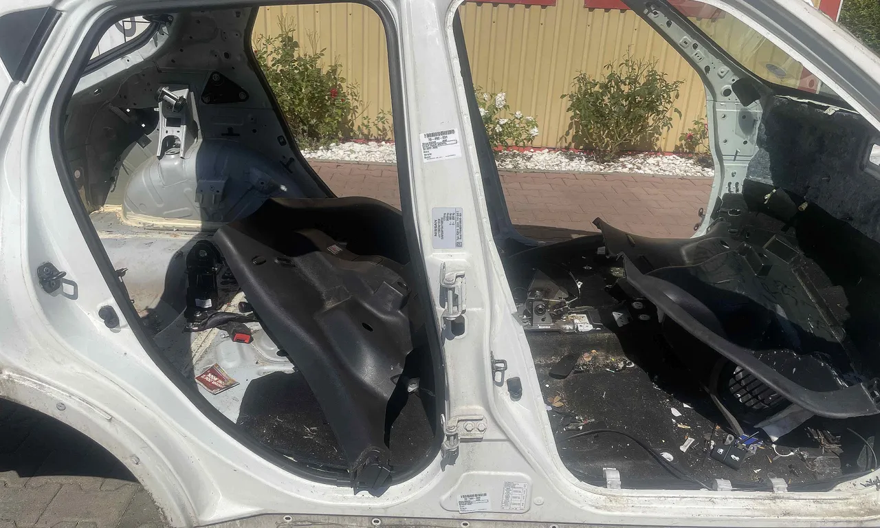 STALP MIJLOC DREAPTA NISSAN JUKE 2010-2019