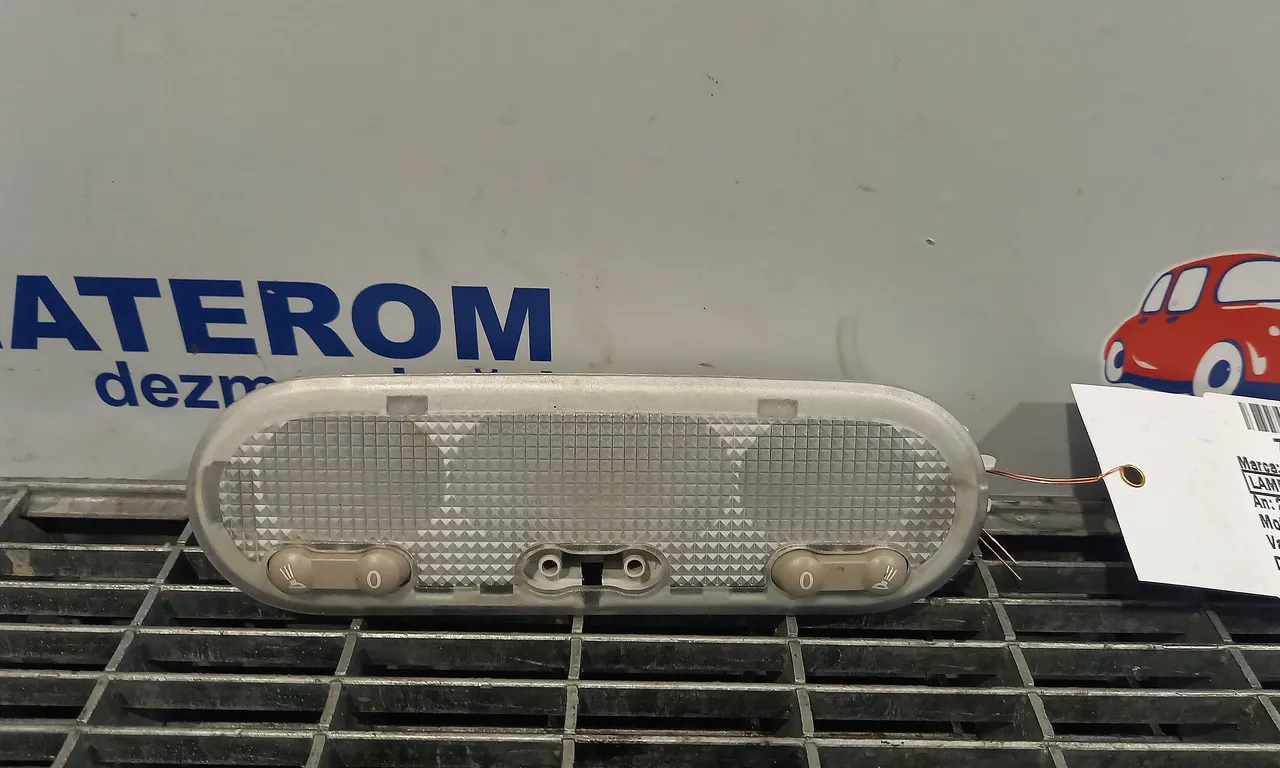 LAMPA PLAFONIERA NISSAN JUKE 2010-2019