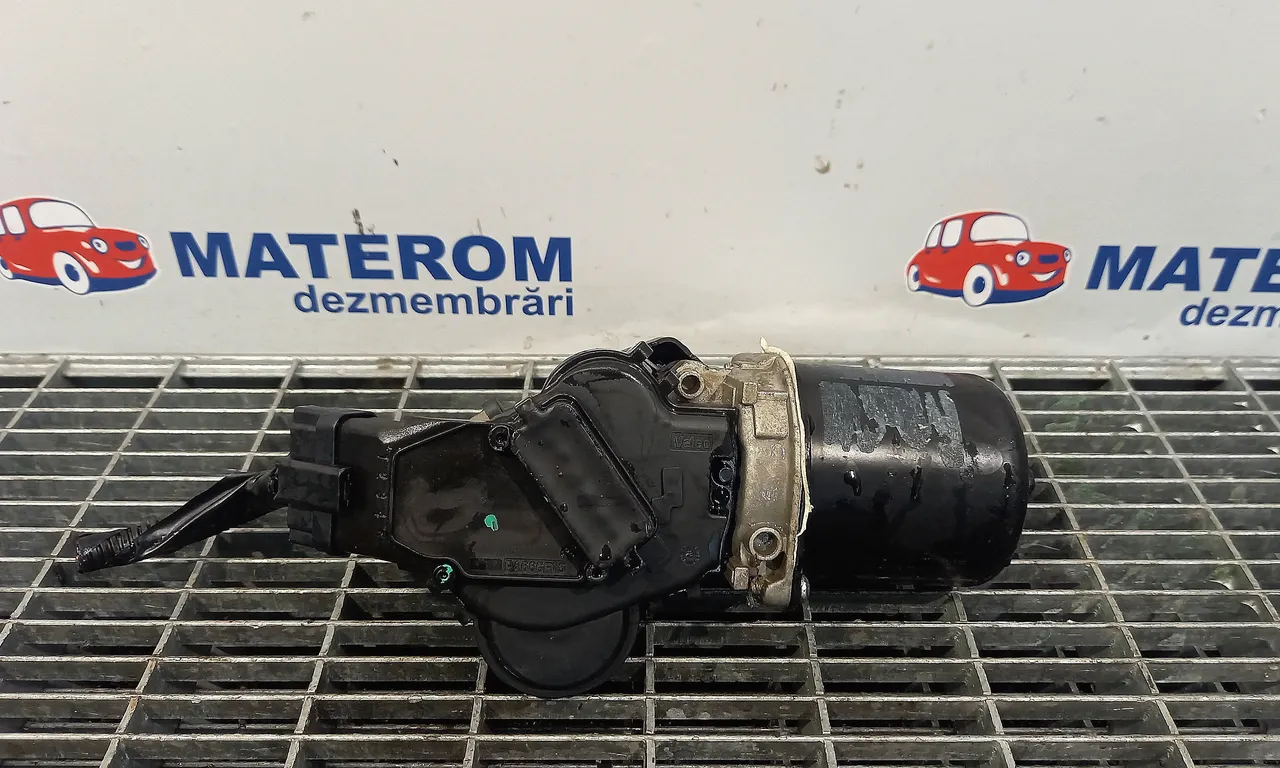 MOTORAS STERGATOR PARBRIZ NISSAN JUKE 2010-2019