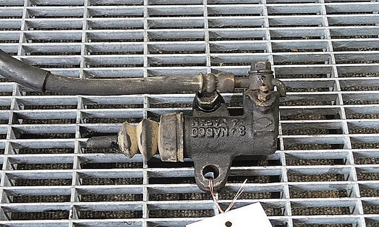 CILINDRU AMBREAJ NISSAN NAVARA 1997-2005