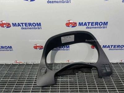 ORNAMENT CEAS BORD NISSAN NAVARA 2.3 dCi 2014-2019 oe 682404KJ0A, vedere frontata
