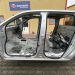 STALP MIJLOC STANGA NISSAN NAVARA 2.3 dCi 2014-2019 oe-G65304JKMA, vedere frontata