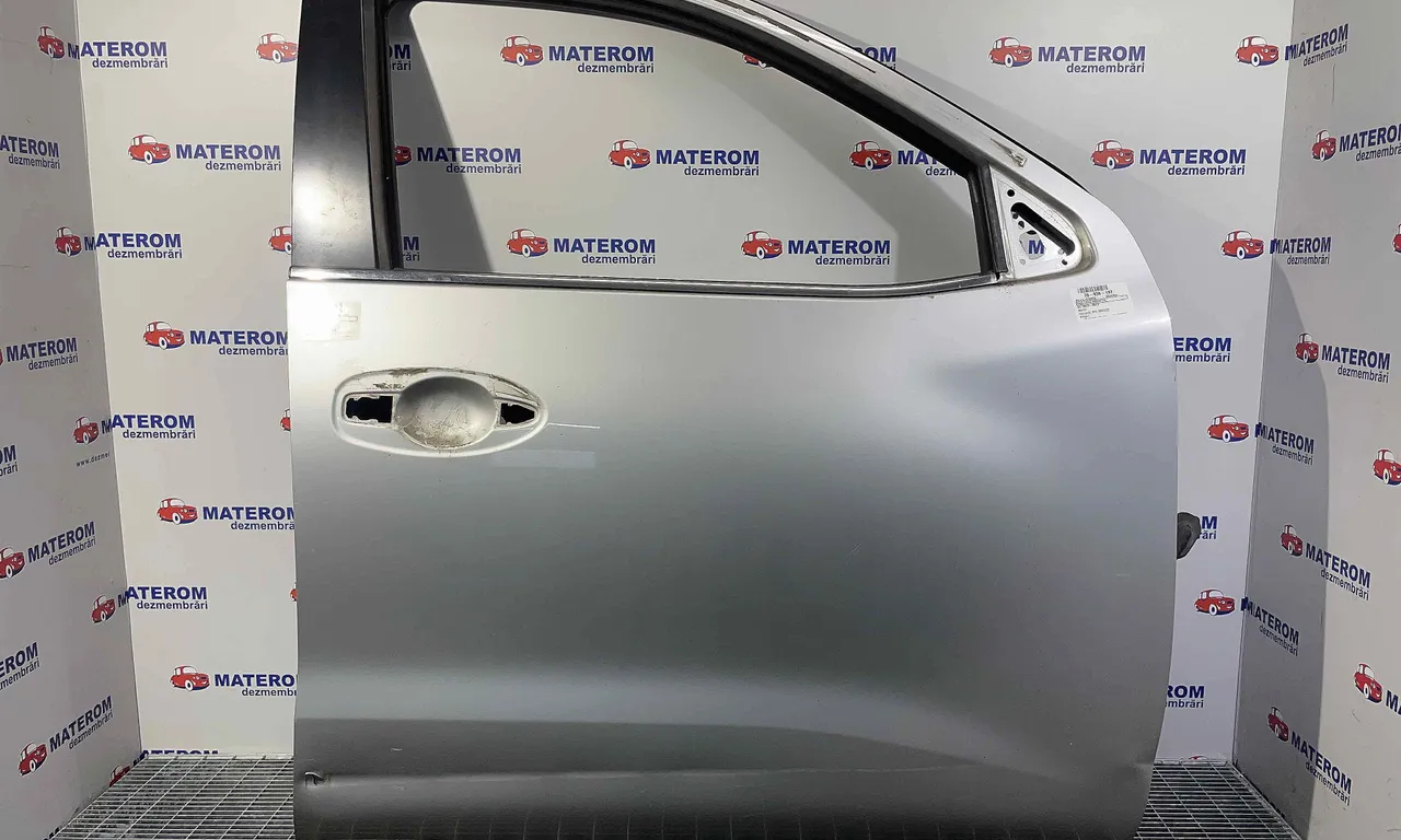 USA FATA DREAPTA NISSAN NAVARA 2014-2019