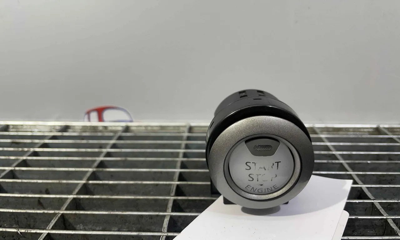 INTRERUPATOR START /STOP NISSAN NAVARA 2014-2019
