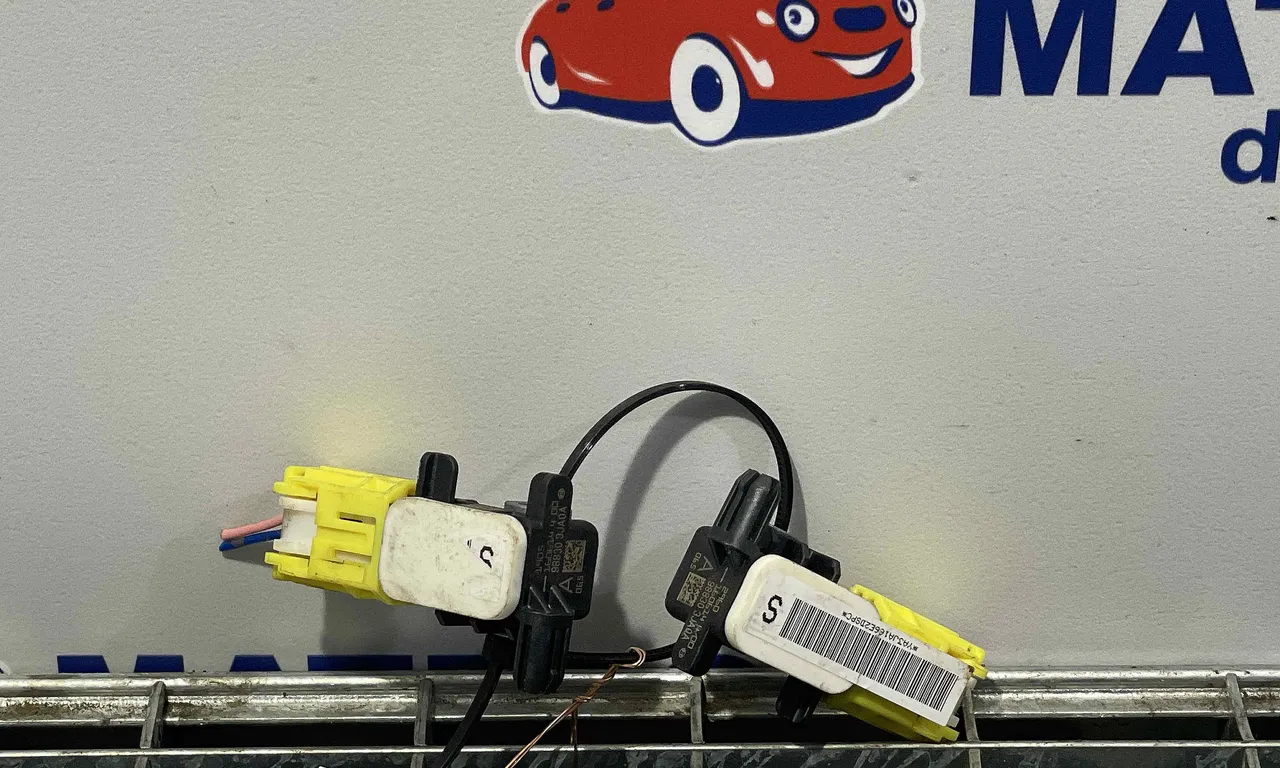 SENZOR IMPACT NISSAN NAVARA 2014-2019