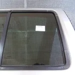 GEAM SPATE MARE DREAPTA NISSAN NAVARA 2.5 dCi 2004-2010 oe-82300EB320, vedere frontata