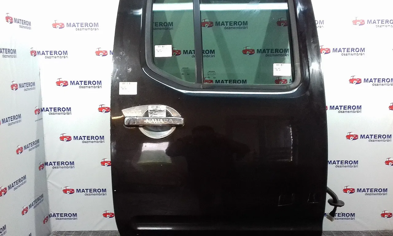 USA SPATE DREAPTA NISSAN NAVARA 2004-2010